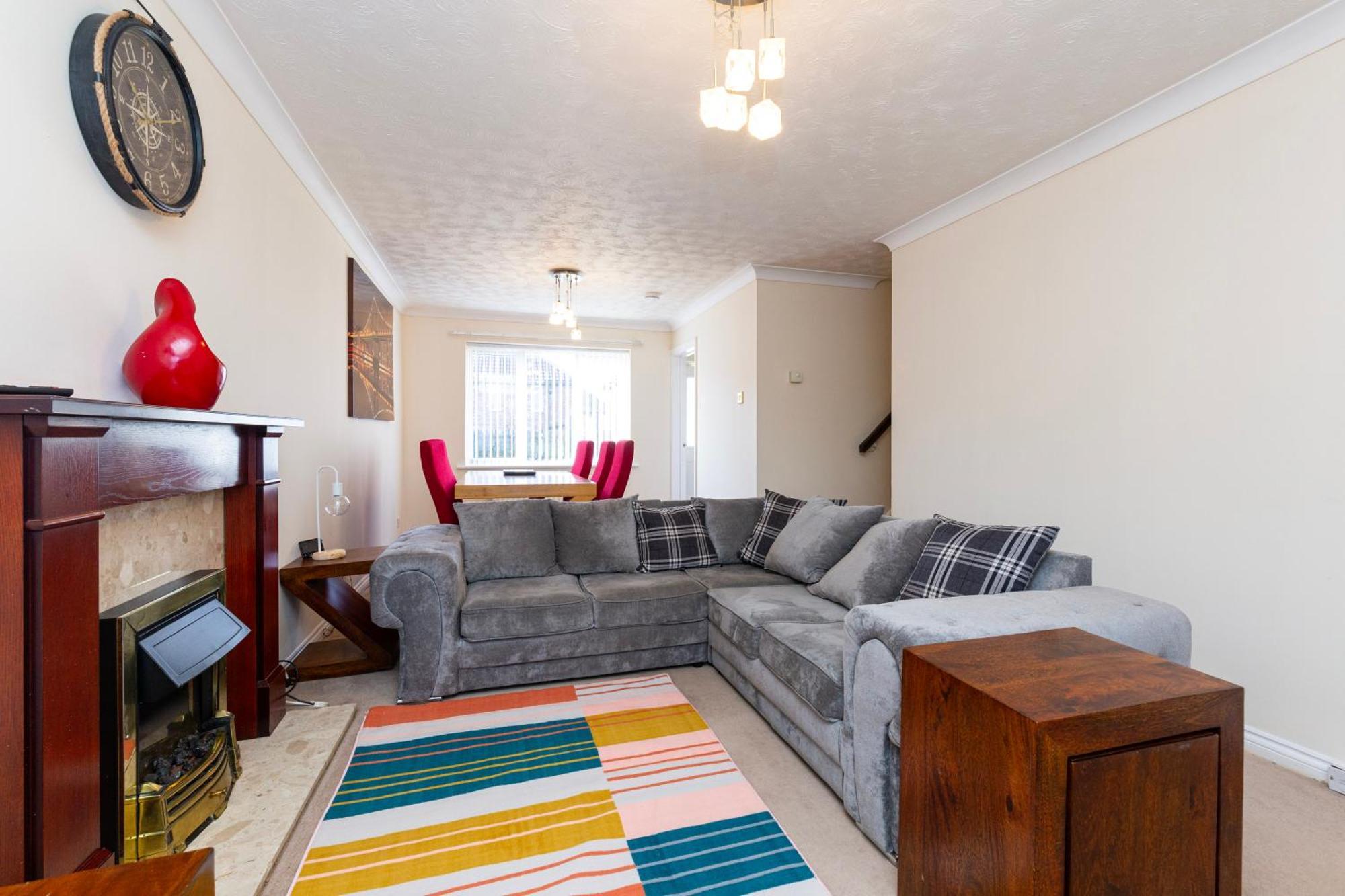 3bedroom Away From Ferienhaus